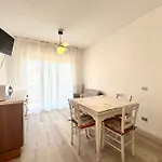 Tritone 12 Family Apartments - Carraro Immobiliare Jesolo